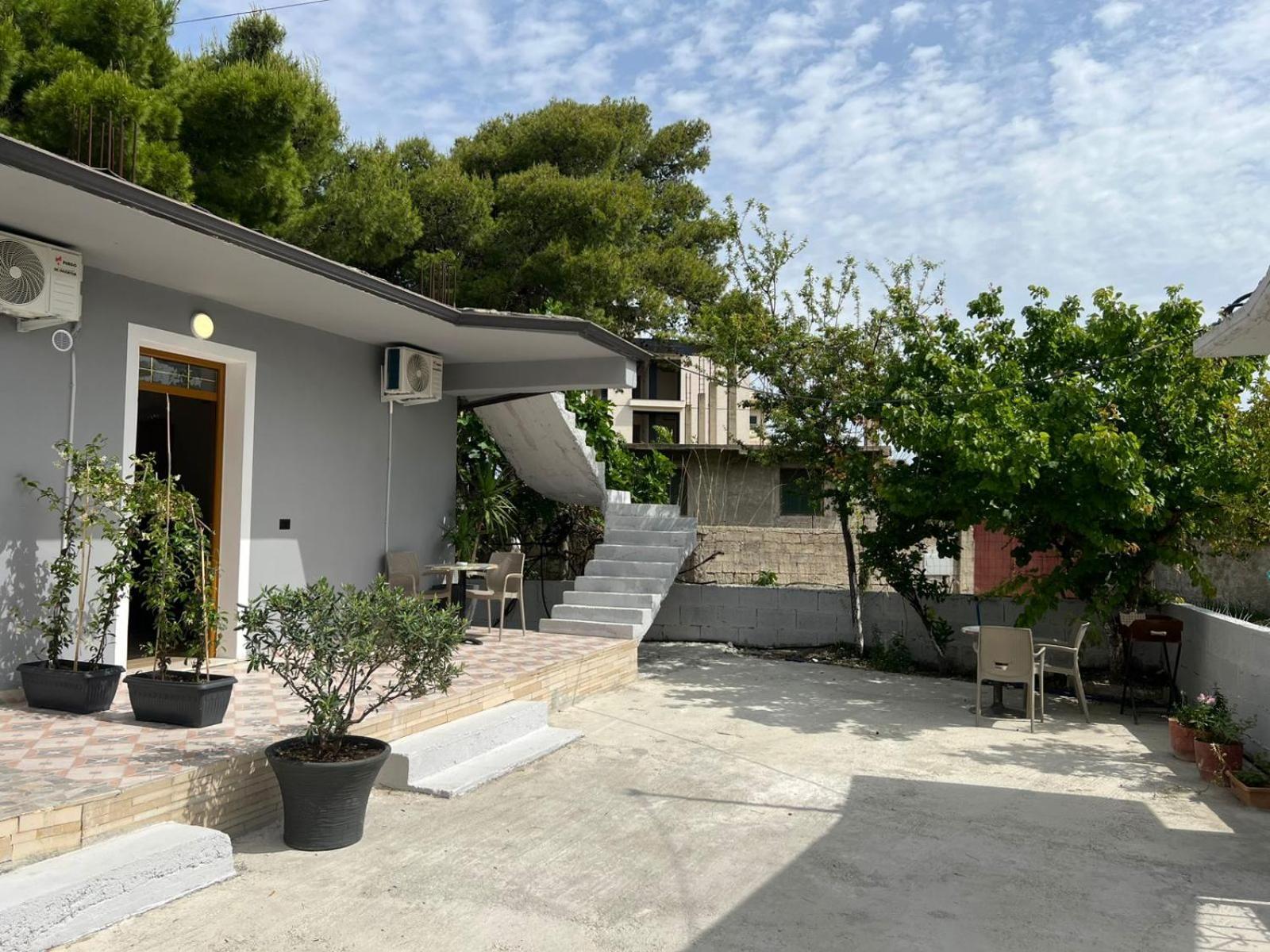 Guesthouse Vlorë Exterior foto